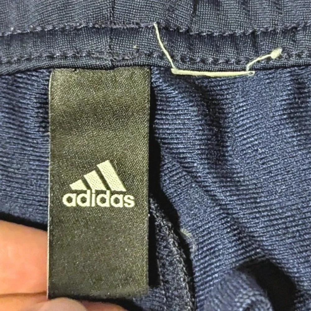 adidas feature 25 navy